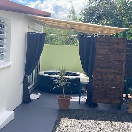 Un Jour Ailleurs Apartamento Saint Pierre Exterior foto